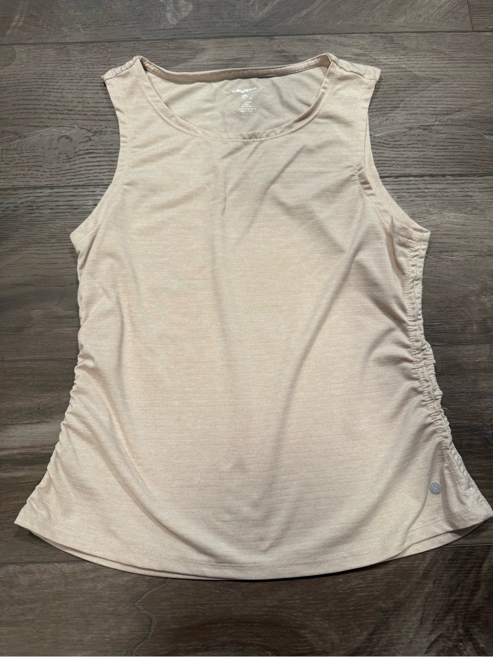 Layer 8 Women's Athletic Ruched Tank Top Medium
Super soft beige fabric